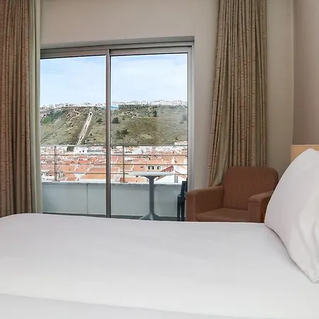 Hotel Praia Nazaré