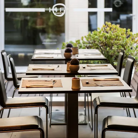 Hotel Praia Otel Nazaré