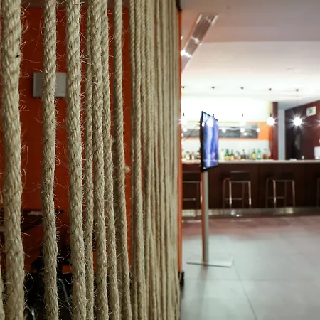 Hotel Praia Hotel 4*