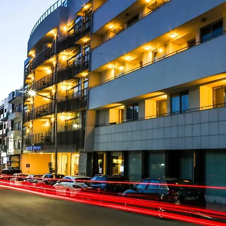 Hotel Praia Hotel 4*