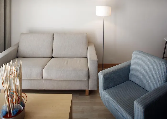 Отель Hotel Praia 4*