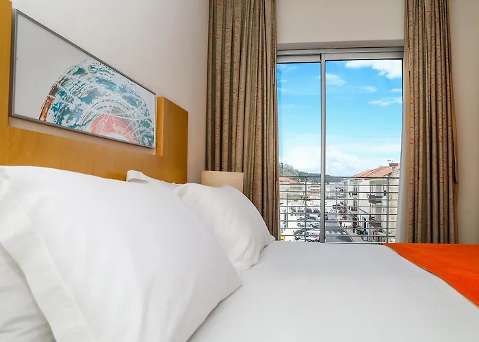 Hotel Praia Отель 4*